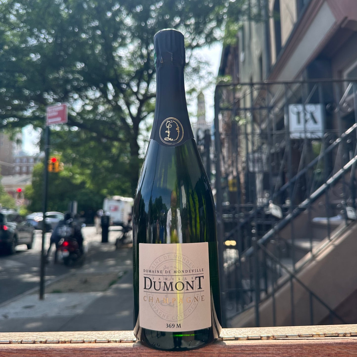 Dumont, "Brut 369M" NV