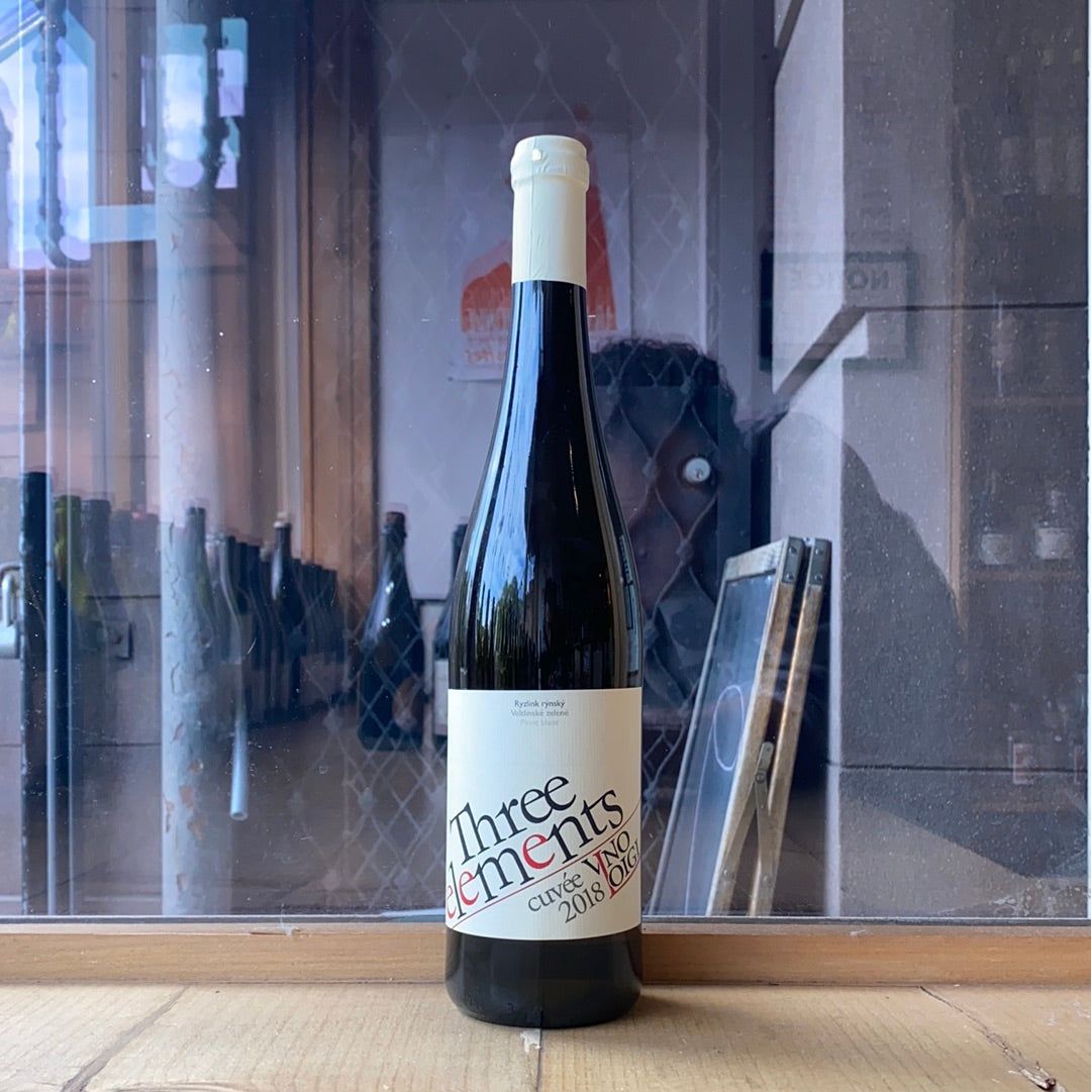 Vino Loigi, "Three Elements" 2018