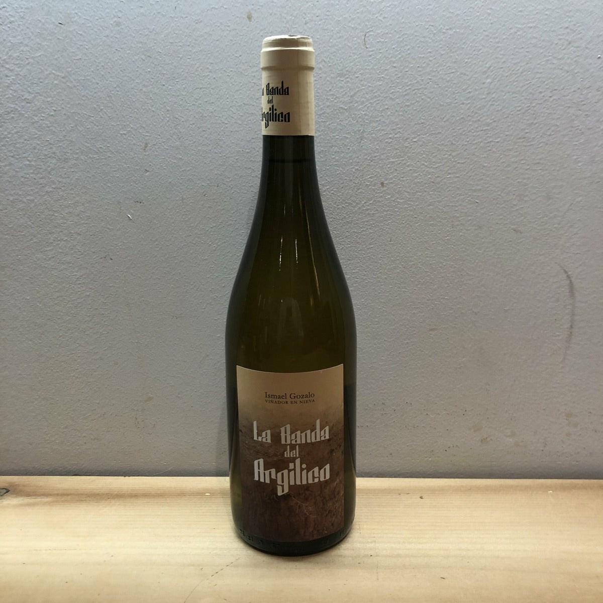 Microbio, Banda Argilico White 2018