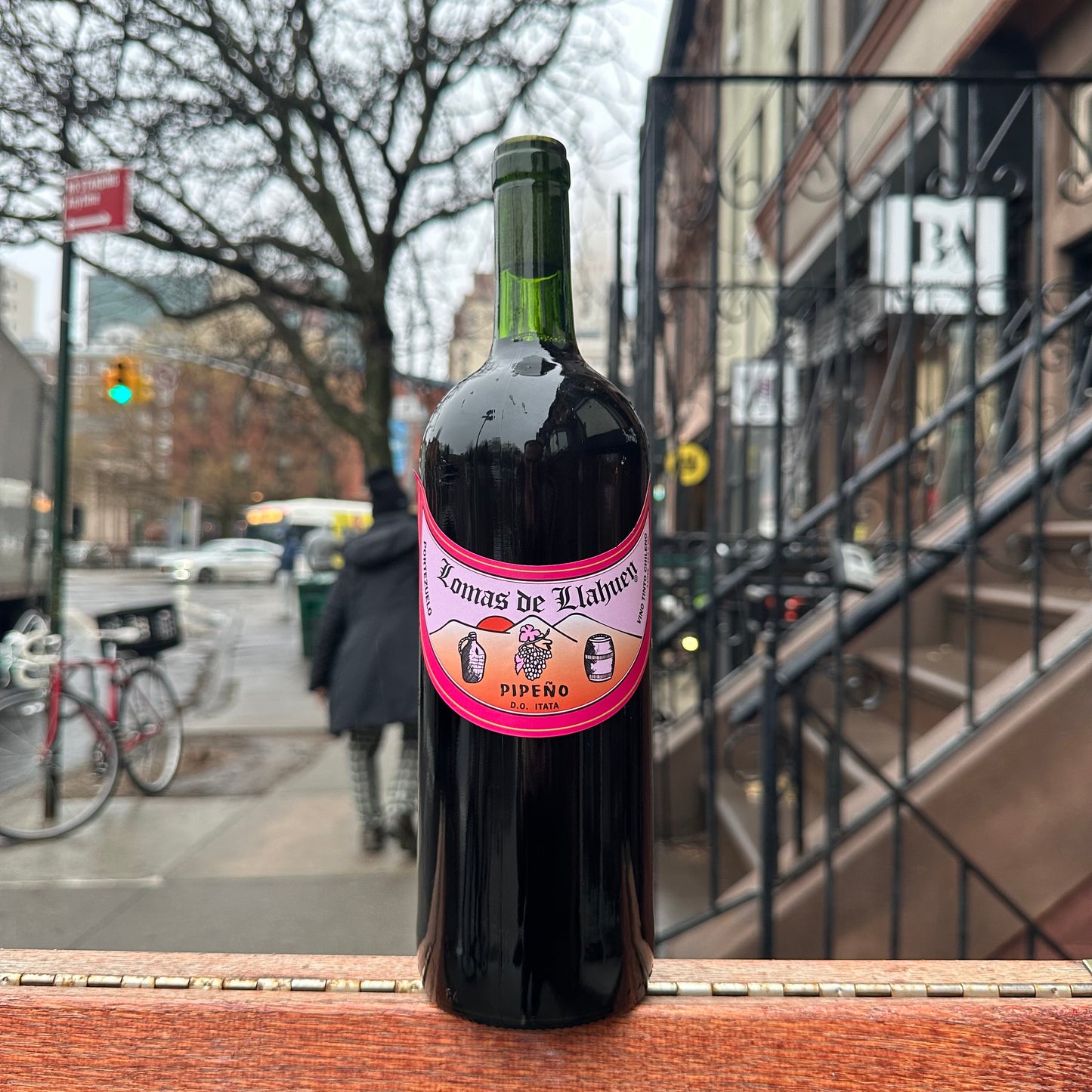 Lomas de Llahuen, "Pipeño Tinto [1L]" 2024